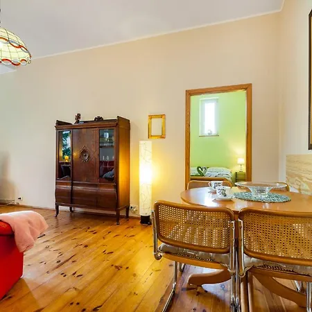 Hektor Apartment