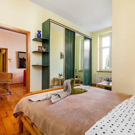 Hektor Apartamento *